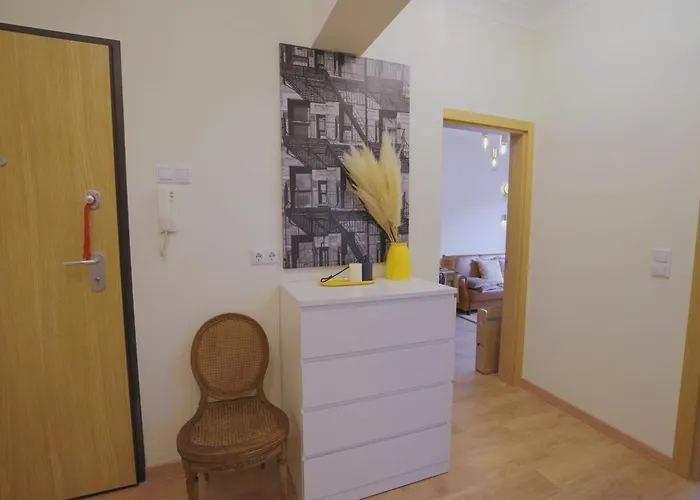 شقة Charming 94d, Next To Metro