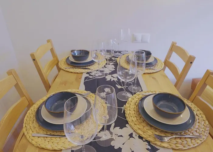 Charming 94d, Next To Metro