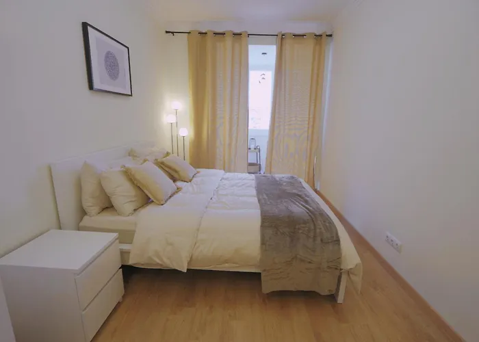 Charming 94d, Next To Metro شقة *