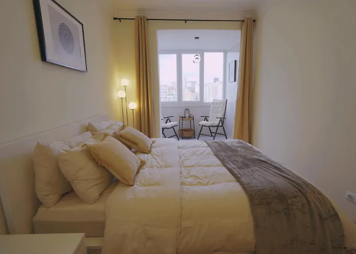 Charming 94d, Next To Metro شقة