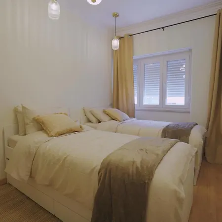 Charming 94d, Next To Metro Apartamento *