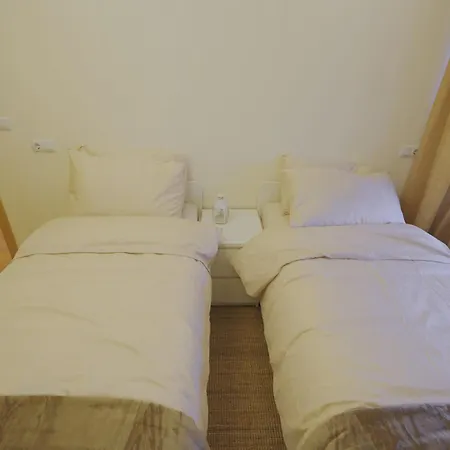 Apartment Charming 94d, Next To Metro