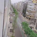 Charming 94d, Next To Metro Apartman
