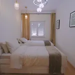 Charming 94d, Next To Metro Apartman Lisboa