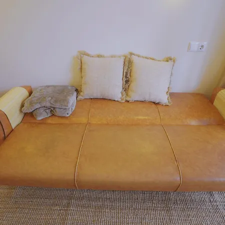 Appartement Charming 94d, Next To Metro