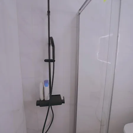 Charming 94d, Next To Metro *