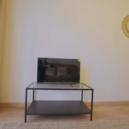 Charming 94d, Next To Metro Appartement *