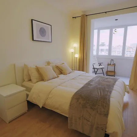 Apartment Charming 94d, Next To Metro *